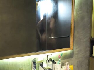 StepMom Invite Me To The Shower, Thanks God , That Daddy Didnot Watch