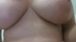 Simone Squirt Private Show