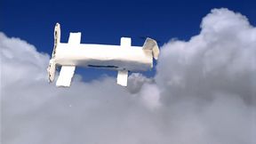 Teenie Plane enters Giantess Air Space 4ksmaller