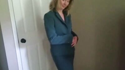 Naughty mature blonde cock-teaser is showing her nice body