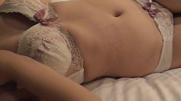 A female college student's teasing technique makes her erect penis and ejaculates in large quantities.