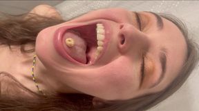 Chewing Cereal Vore