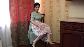 Vintage Lady in Seductive Nylons