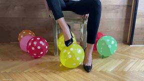 KIRA IN HIGH HEELS POPPING BALLOONS - MP4 HD