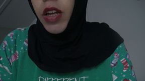 Big Tits Egyptian Cuckold Arab Wife in London