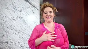 Her Body Is A Paradise With Lola Paradise