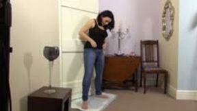 Kacie uses the wet jeans room