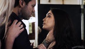 penetrating deep in the buttholes of sexy babes jane and aubrey in a hot threesome
