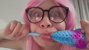 I humiliate the cock and make ahegao faces in cosplay costume