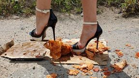 high heels crush, pizza crush by high heels, shoes crush, food crush, messy high heels