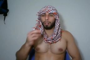 uber-uber-cute built Arab Faps Off And Jizzes