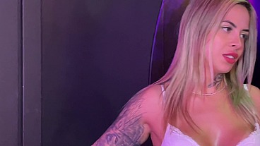 LEVEI A LOIRA MAIS GOSTOSA DA BALADA PARA O MOTEL