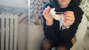 the sweet dirty sound from the toilet