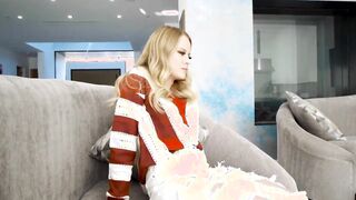 Blow You For A Riding Paris White  Allen Swift