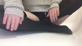 Teen Pee Peeing Piss Latex Short Wetting