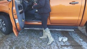 Fruit crush in Rubber boots and Fila Disrupter