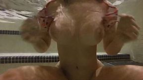 Sexy BellaBrookz goes deep in underwater adventure!