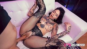 Aurora Anarchy - Amazing Goth Darling