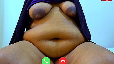 Egyptian Big Boobs Hot 18 Year old Girl Naked & Show her Big Tits For Getting fuck from Random People
