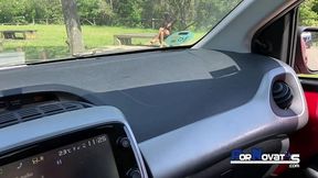 rubia follando en la ducha