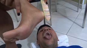 SCRAPPING FEET AND SLAVE EAT SKINI