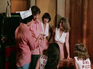 Hawt & Saucy Pizza Cuties (1978)