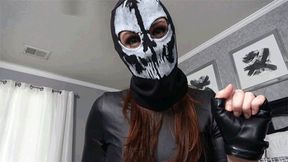 Burglar roleplay surprise - Amiee cambridge [4k]