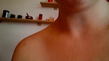 Umiliato e divorato sei pronto a concederti in un fantastico orgasmo