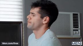 Men - Ty Mitchell Walks In The Hallway When He Sees Colby Jansen & Starts Humping His Leg