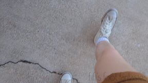 Fifi wild and fast pedal pumping in Converse All Stars