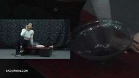 Mistress Nomi's secret ashtray Picture in picture! mp4