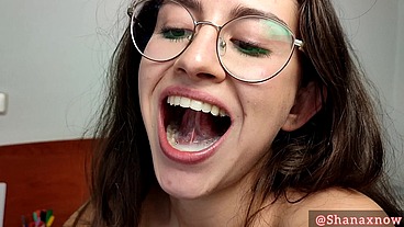BLOWJOB CUM IN MOUTH PLAY SWALLOW SHOW