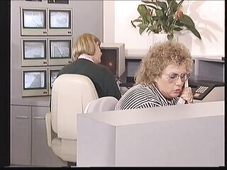 Le Mogli dello Sceicco - (FULL VIDEO HD Version)