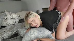 Blonde Takes Hardcore Anal Pain in Homemade Scene