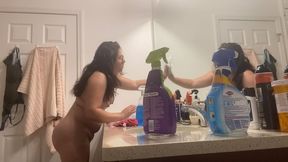 Sexifeetime - Cleaning my bathroom NAKED!