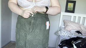 real amateur chubby girl with tattoos tries on bras and dresses for you