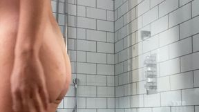 Snorkel shower scenes!