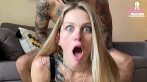 Tease & Treat: Screaming Teen Vanishes His Hard Rod
