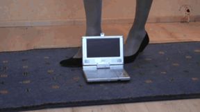 DVD-Player under merciless heels 2