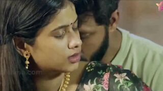 Palang Tod Gaon Ki Garmi Season 03 Part 02 Ullu Web series 9