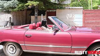 Busty Slut Yorgelis Carrillo Waxes Car Washerâ€™s BBC GP2435