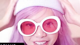 Little Asians - Slim oriental Beauty Vina Sky With Pink