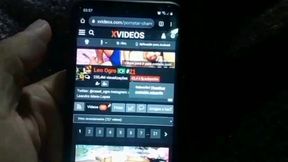 fudendo minha meia-irma no sofa dos nossos pais enquanto ela assistir o resumo do desfile de carnaval a tarde - myllena rios