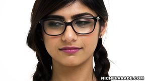 Mia Khalifa's Steamy Encounter