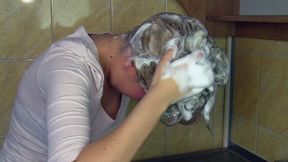 Balbina - Hair Kitchen Sink Hair Wash - HD 1920x1080