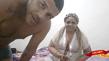 ME CHAMOU PRA ASSISTIR N3TFLIX , MAS EU SEI QUE QUER MINHA BUNDA,DEI MEU CU GULOSO TAMBÉM NÃO AGUENTEI.