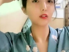 Japanese teen hardcore masturbating at Asian chatroom