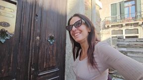 I Get Horny While I'm Walking Around Venice and I Fuck Her