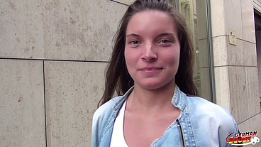 GERMAN SCOUT - GEILES TEEN ANITA B WIRD BEI CASTING IN DEN ARSCH GEFICKT