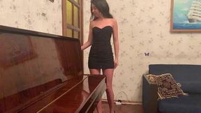 young katty west masturbating sitting on a piano